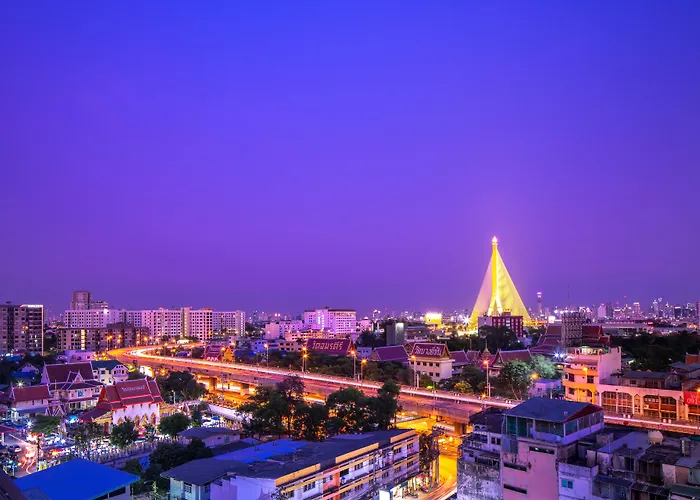 Amarin Rama 8 Bangkok
