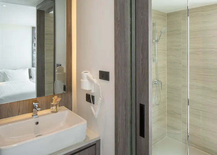 Hotel Amarin Rama 8
