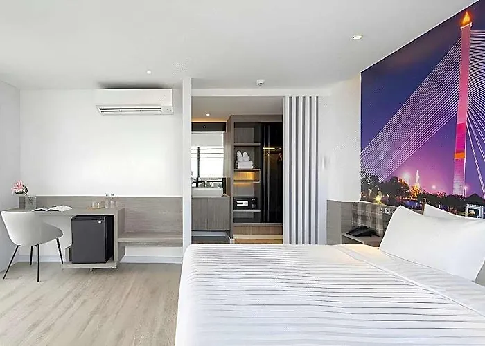 Hotel Amarin Rama 8